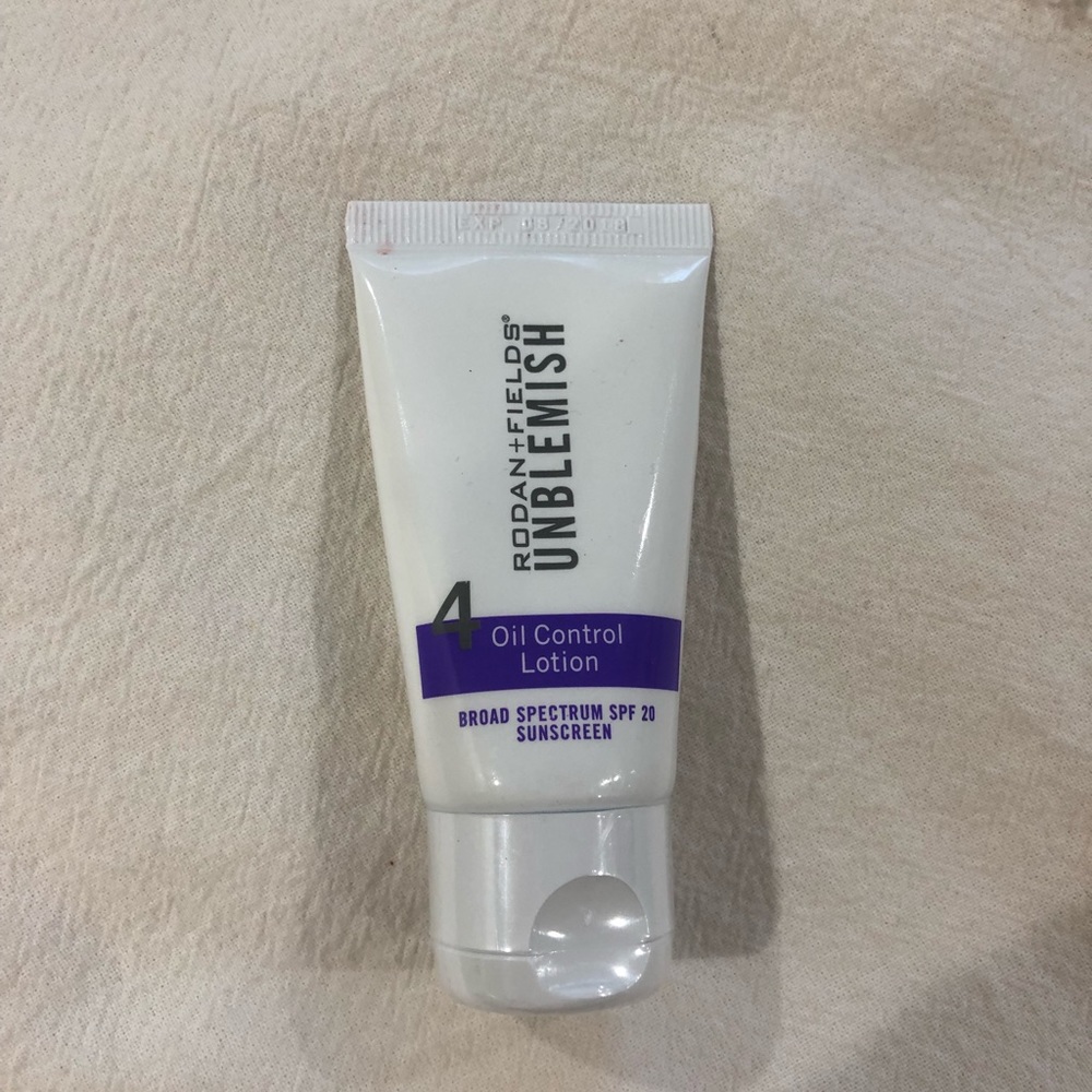 Rodan fields oil control lotion